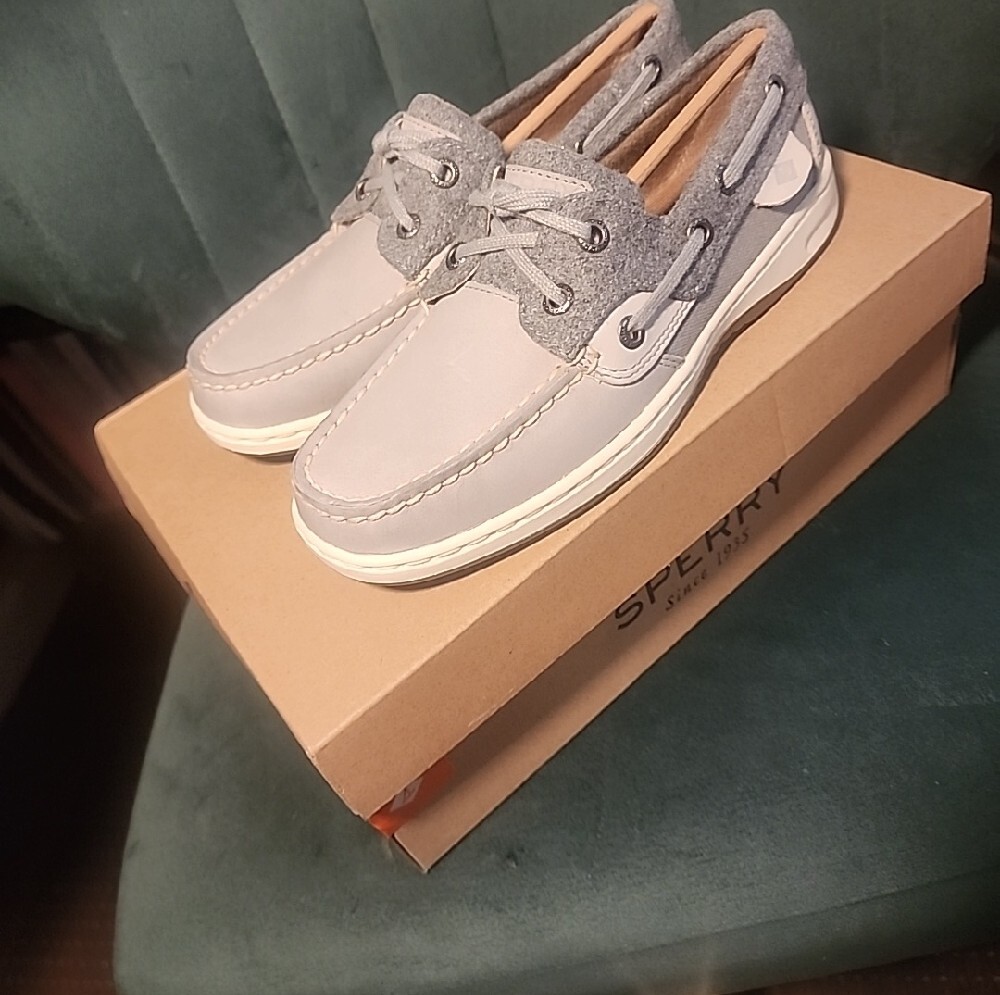 Sperry Light Gray Women's Boat Shoes
